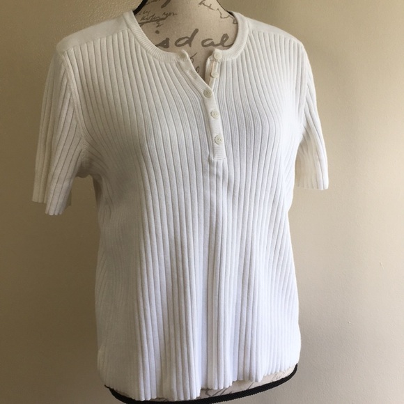 Tommy Hilfiger Tops - Vintage Tommy Hilfiger Sweater Top M Short Sleeve